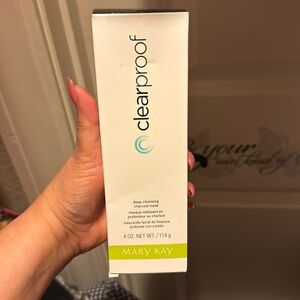 NEW!! MARY KAY DEEP CLEANSING CHARCOAL MASK